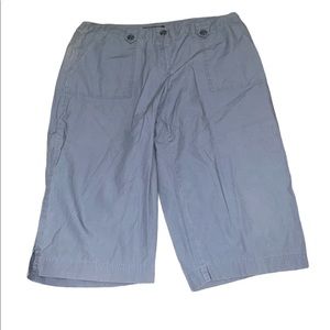 Briggs New York size 16 capri